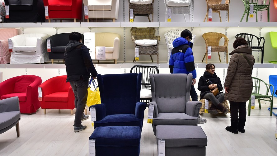 Local Furniture Shoppers